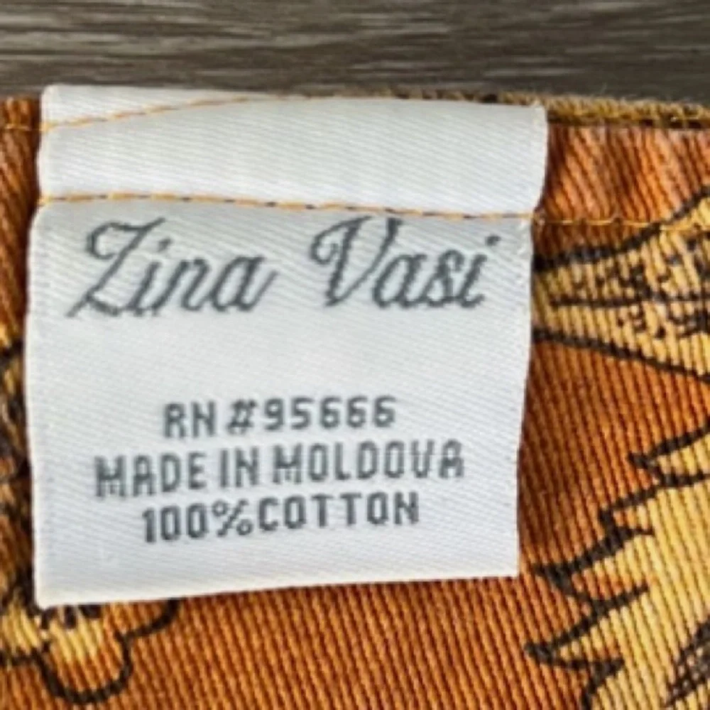 New Closet Item Zina Vasi 3 pack Vintage placemats